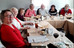 ladieslunch1219a